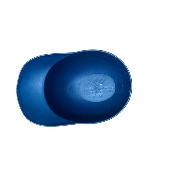 MLB Yankees Signed Mini Baseball Helmet Autographs melkey cabrera Rudy Guillen - Picture 6 of 8